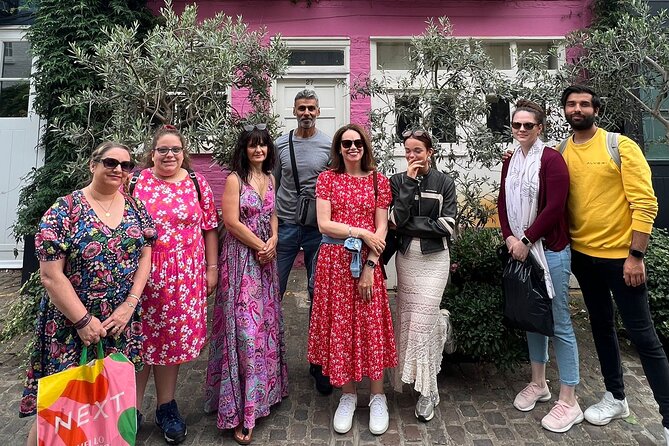 Notting Hill Walk Celebrities and Film Locations - Meeting the walk at The Sun In Splendour