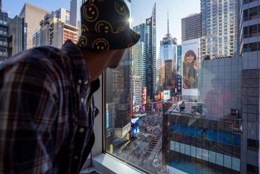 NYC: Broadway Secrets & Behind-the-Scenes Studio Tour - Starting beneath the Times Square lights
