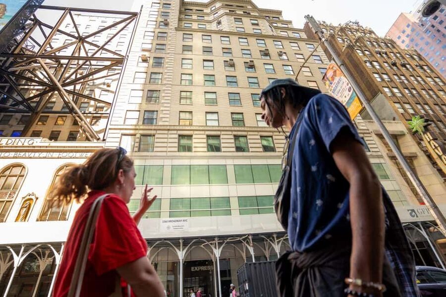 NYC: Broadway Secrets & Behind-the-Scenes Studio Tour - Is $47 a fair price?