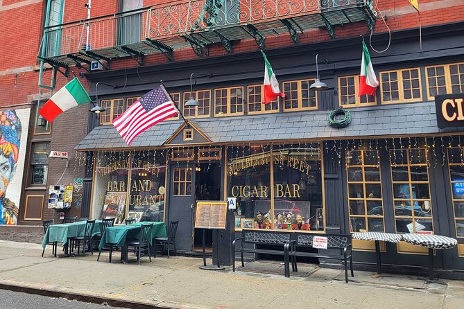 NYC Movie & TV Location Running Tour – Jog Iconic Filming Spots - Big Daddy, Hackers, and the Pace Through SoHo