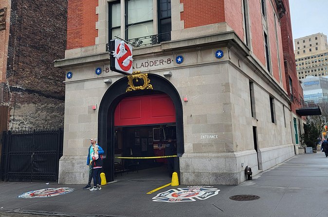 NYC Movie & TV Location Running Tour – Jog Iconic Filming Spots - Chinatown Connections From Donnie Brasco to Hackers