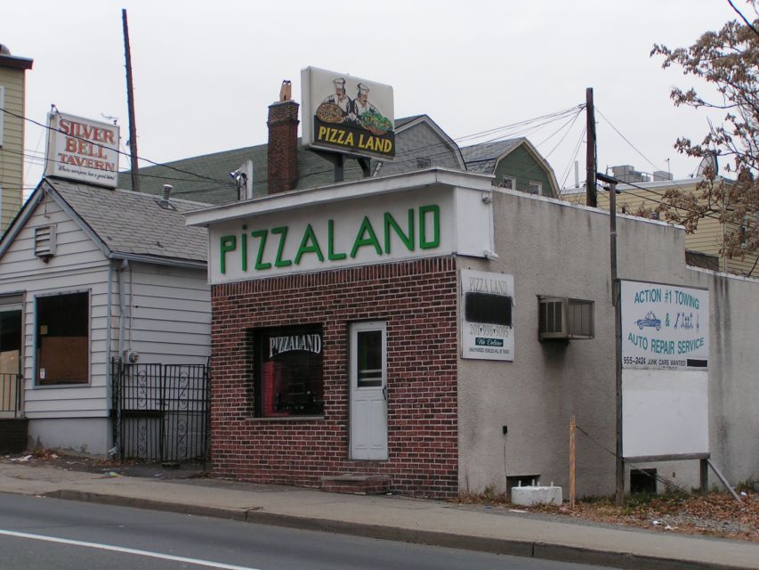 NYC The Sopranos Iconic Filming Locations Bus Tour - Five details that make this tour worth considering