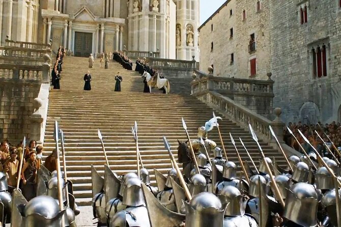 One Hour Game of Thrones Tour - Following Arya through the narrow streets
