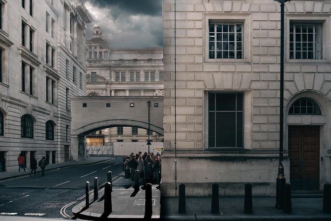 Original Harry Potter Locations Tour - Guided Tour of London - Borough Market and the Leaky Cauldron
