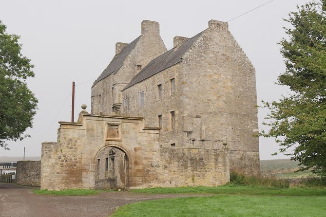 Outlander Blood of my Blood 3 location day tours from Edinburgh - Who will enjoy this tour most?
