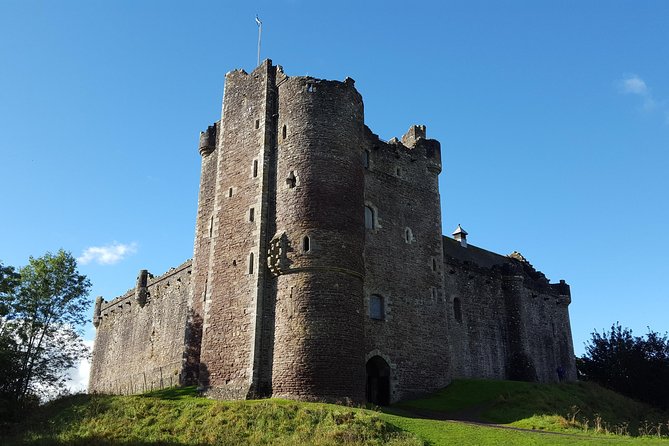 Outlander Day Tour from Glasgow - Blackness Castle and the ship that never sailed