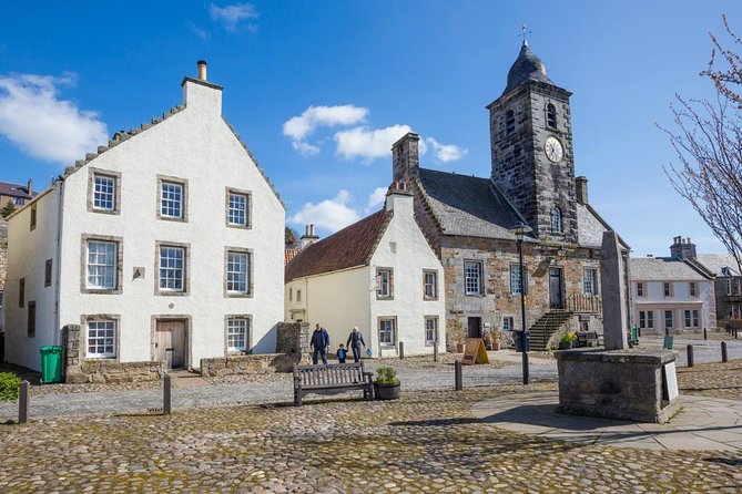 Outlander Film Locations Day Trip from Edinburgh - Blackness Castle and the Fort William finale