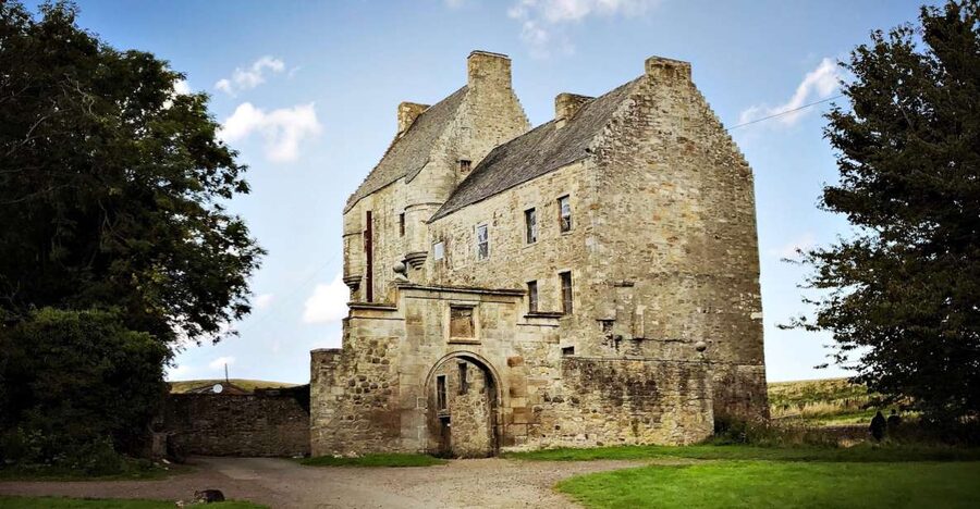 Outlander Odyssey: Private Outlander Filming Locations Tour - Key points to know before booking