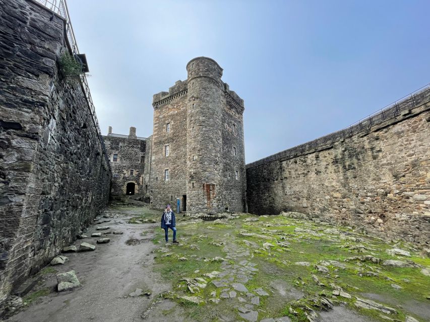 Outlander Odyssey: Private Outlander Filming Locations Tour - Midhope Castle and the road to Lallybroch