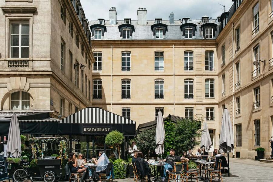 Paris: Emily TV Show Locations Guided Walking Tour - 8 Rue de Montpensier and the Palais-Royal Garden