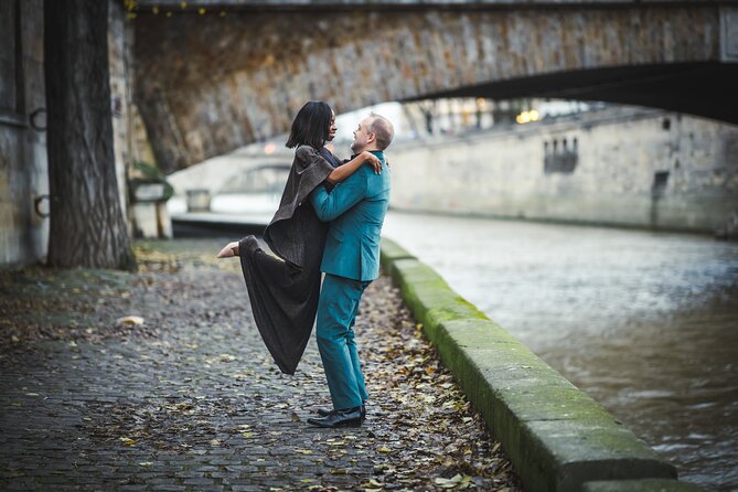 Paris Photo Session: Be the Star of Your Own Movie - Best times to schedule your photographs