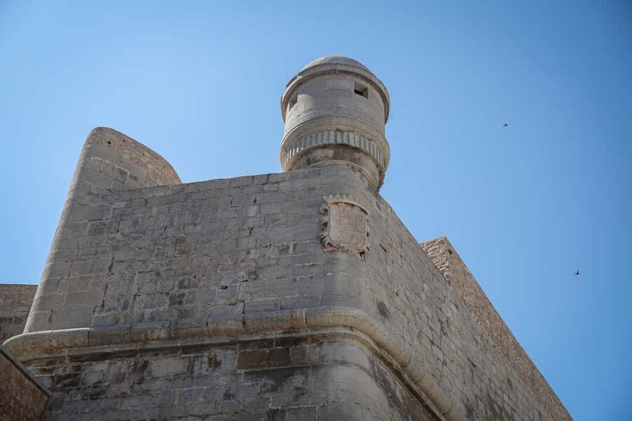 Peñíscola Day Tour: Game of Thrones, Castle Lunch, & Beach Time - Pope Luna Castle and the views from the top