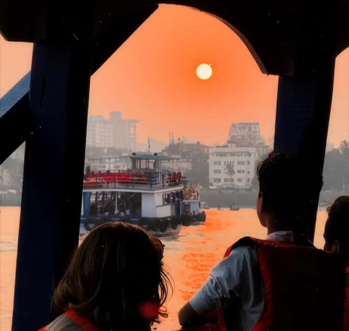 Private Bollywood Studio Tour with Elephanta Caves tour - Who should book this Mumbai experience?