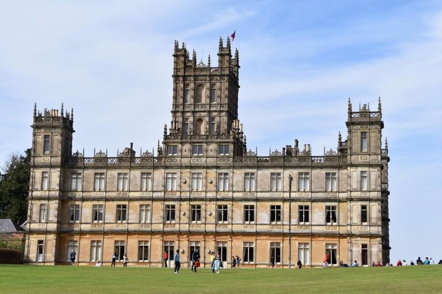 Private Downton Abbey Day Tour, including Pub Lunch - Key points before you book