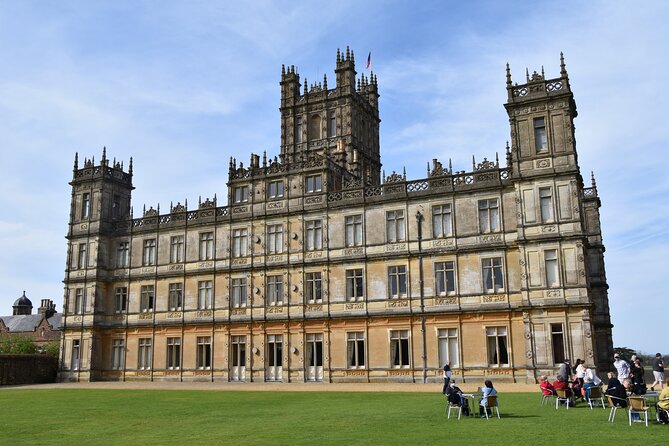 Private Downton Abbey Tour to Highclere Castle With Lunch Stop - Key points to know before booking