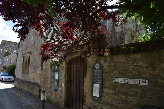 Private Downton Abbey Tour to Highclere Castle With Lunch Stop - Bampton, the real Downton village