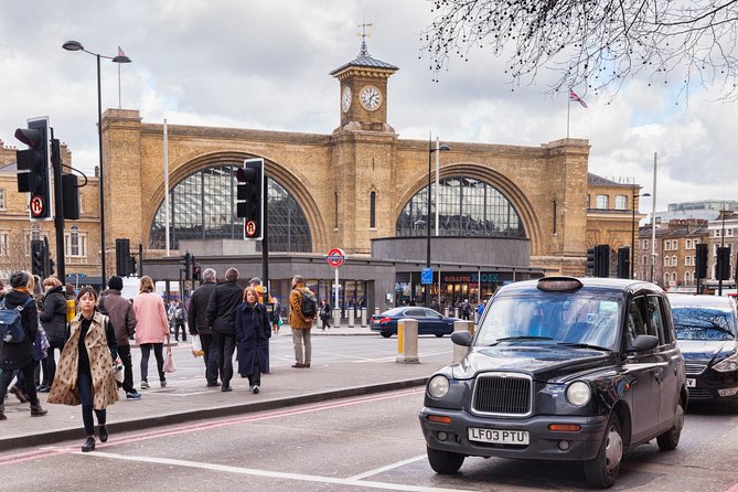 Private Guided London Black Cab Harry Potter Tour - Borough Market brings the story down to earth