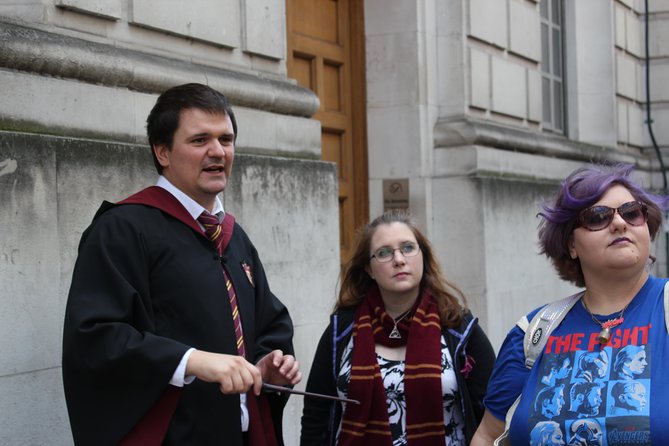 Private Harry Potter Walking Tour of London - St. Paul’s Cathedral and a Hogwarts staircase