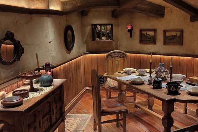 Private Hobbiton Movie Set and Rotorua Day Trip from Auckland - Hobbiton Movie Set: the reason most people book