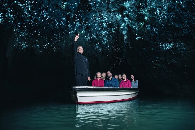 Private Hobbiton & Waitomo Caves Transfer from Auckland - Why this Auckland day trip works