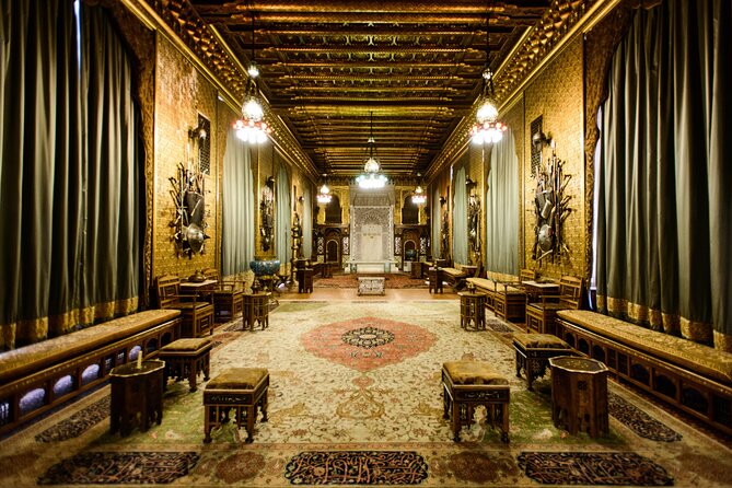 Private Movie Castles at Peles, Cantacuzino and Bran Castle Tour - Bran Castle: the Dracula stop