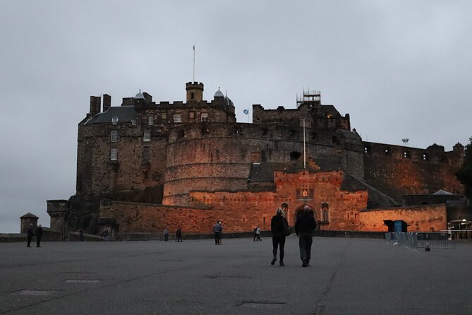 Private one hour Harry Potter walking tour - Greyfriars Kirkyard and the names behind the fiction