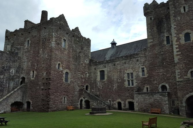 Private Outlander Day Tour from Edinburgh - The Scottish history behind the television story