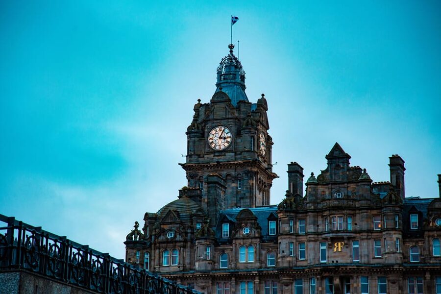 Private tour: discover the city which inspired Harry Potter - Practical booking advice for the best experience