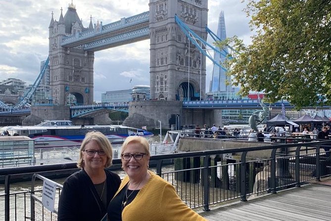 Private Tour: Downton Abbey London Locations by Taxi - Riding through Downton’s London