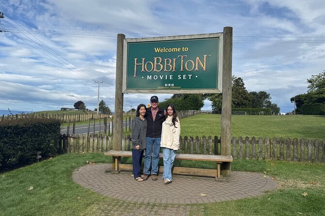 Private Tour: Hobbiton Movie Set, Rotorua Mud Pool & Treewalk - The Redwoods Treewalk: A Gentle Start Above the Forest Floor