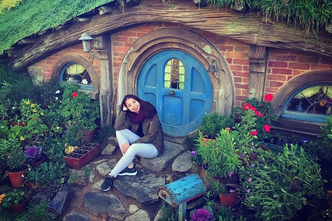 Private Tour - Hobbiton Movie Set & Te Puia (Rotorua) - Weather, Fitness, and Other Practical Details