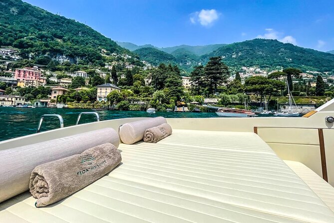 Private tour on "Colombo 31 HT" the Hollywood star boat - Why a private boat makes sense on Lake Como