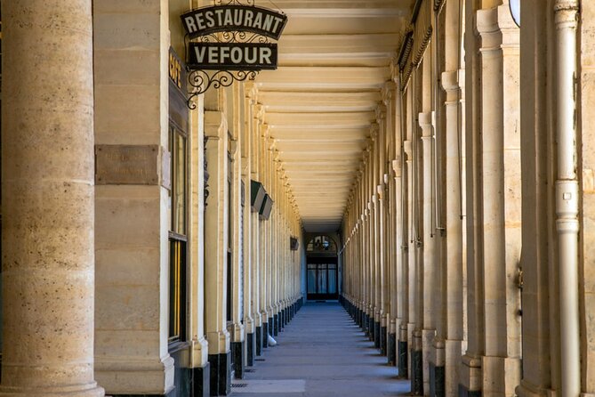 Private Tour with Guide to Midnight in Paris Movie Locations - Three Hours, Metro Tickets, and the Real Cost