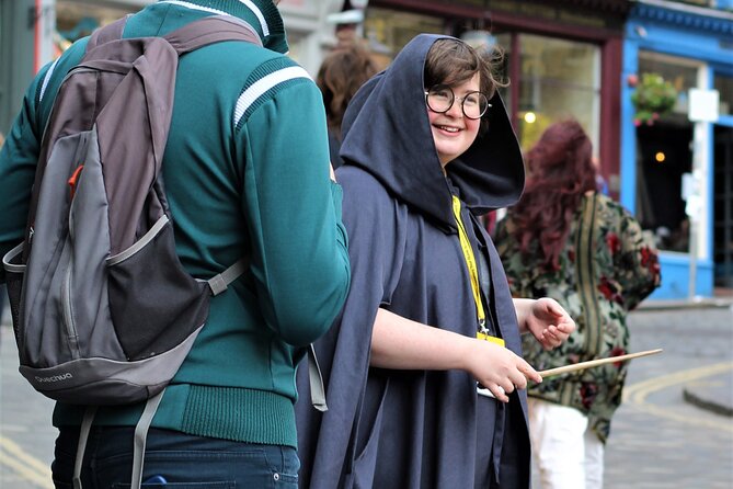 Private Walking Tour: JK Rowling's Harry Potter in Edinburgh FR - Greyfriars Kirkyard and the names behind the novels