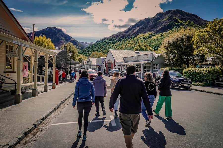 Queenstown: Lord of the Rings Locations Half-Day Tour - What this Queenstown tour is really offering