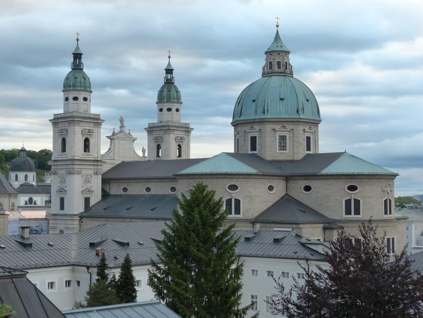 Salzburg: Musical Film Location & City Tour with a Local - What the small group changes