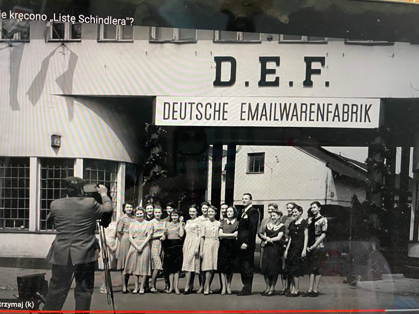 Schindler's List Movie Tour: Historic Sites & Film Location - Key points to know before booking
