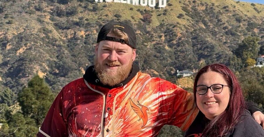 Sightseeing Hollywood Tours - Seeing the Hollywood Sign without making it a hike