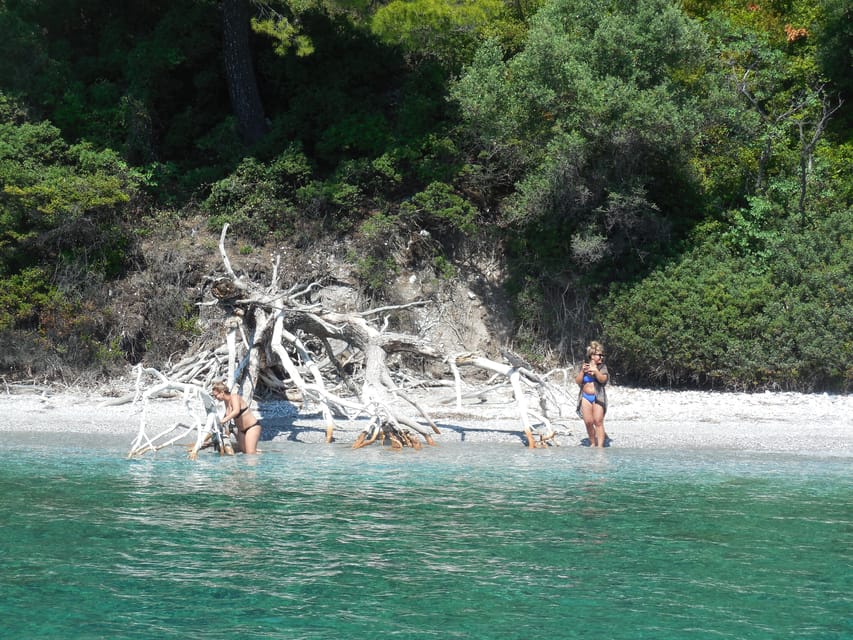 Skopelos Island: Mamma Mia Filming Locations Tour - Morning or sunset: the timing matters
