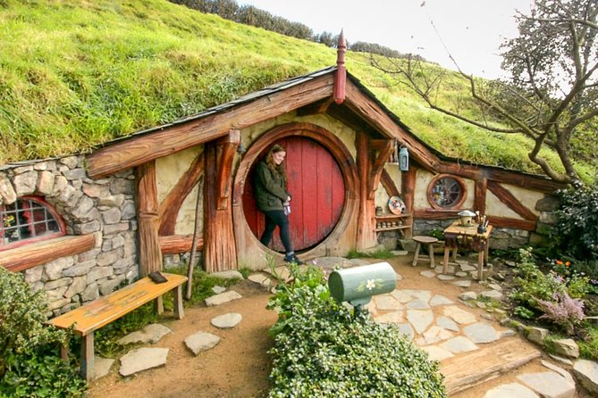 Small-Group Hobbiton Tour from Auckland with Party Marquee Lunch - Why the Auckland to Hobbiton day works