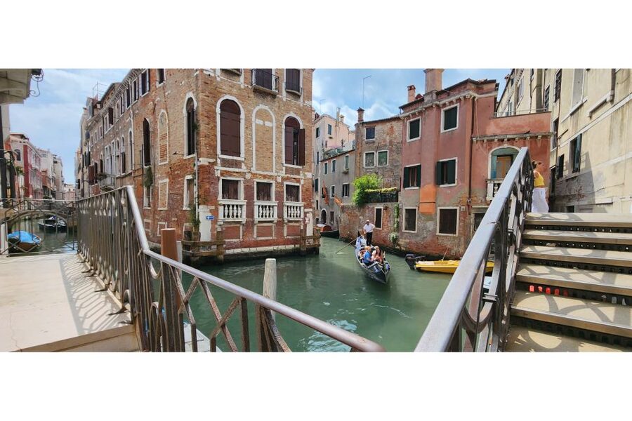 Spider-Man, The Tourist & all Movie Locations in Venice - The Photo and Video Package