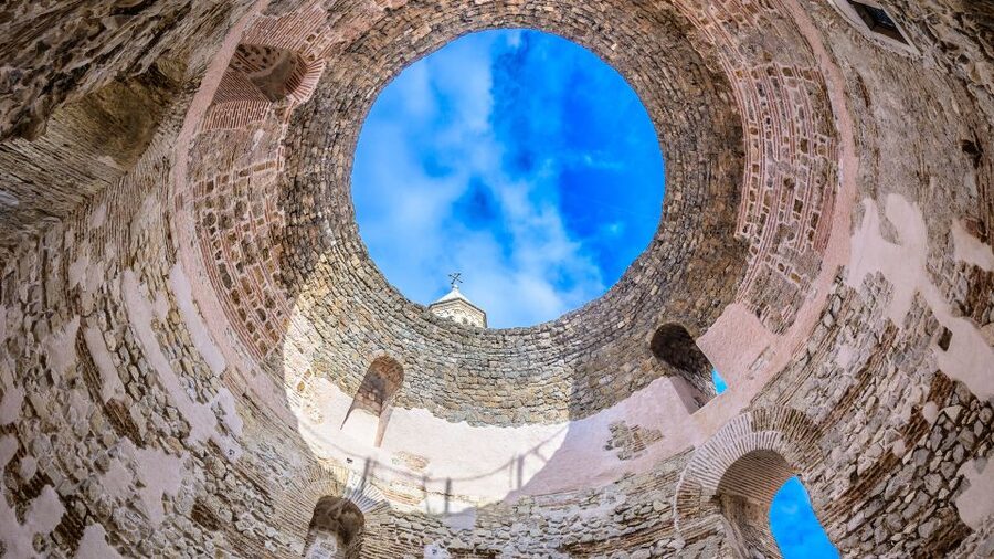 Split: Game of Thrones Tour with Diocletian's Palace Cellar - Why Split works so well for Game of Thrones