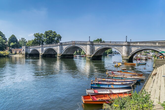 Ted Lasso Inspired Private 4-hour Tour in Richmond - Meeting point, pickup, and walking needs