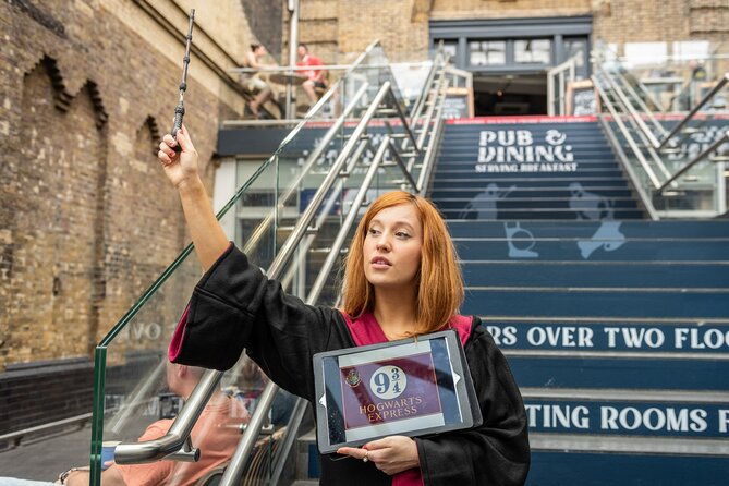The Best Harry Potter Tour & Tower Bridge - Borough Market, the Leaky Cauldron, and a food-market setting