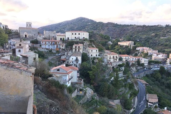 The Godfather Movie Iconic Locations: Savoca & Forza D'Agrò small group tour - Savoca: Bar Vitelli, church scenes and medieval lanes
