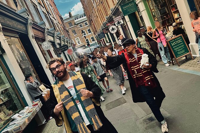 The Harry Potter Walking Tour with Potter-Vision - London Bridge and the Thames crossing