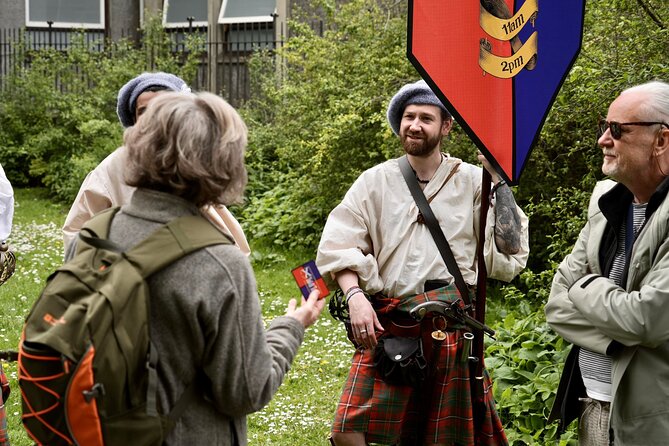 The History Behind Outlander Tour - Parliament Square and the road to rebellion