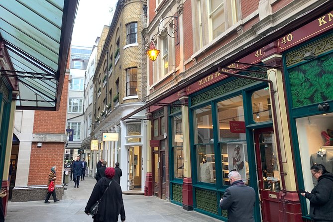 The Magic of Harry Potter Private Guided Tour for Kids and Families in London - What the private format is worth