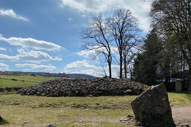The Outlander Tour Clava, Culloden, Urquhart, Loch Ness & Beauly - The vehicle, group size, and guide style