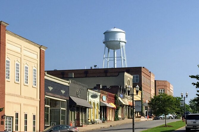 The Walking Dead: Private Film Locations Tour of Senoia - Woodbury Shoppe turns fandom into a museum stop
